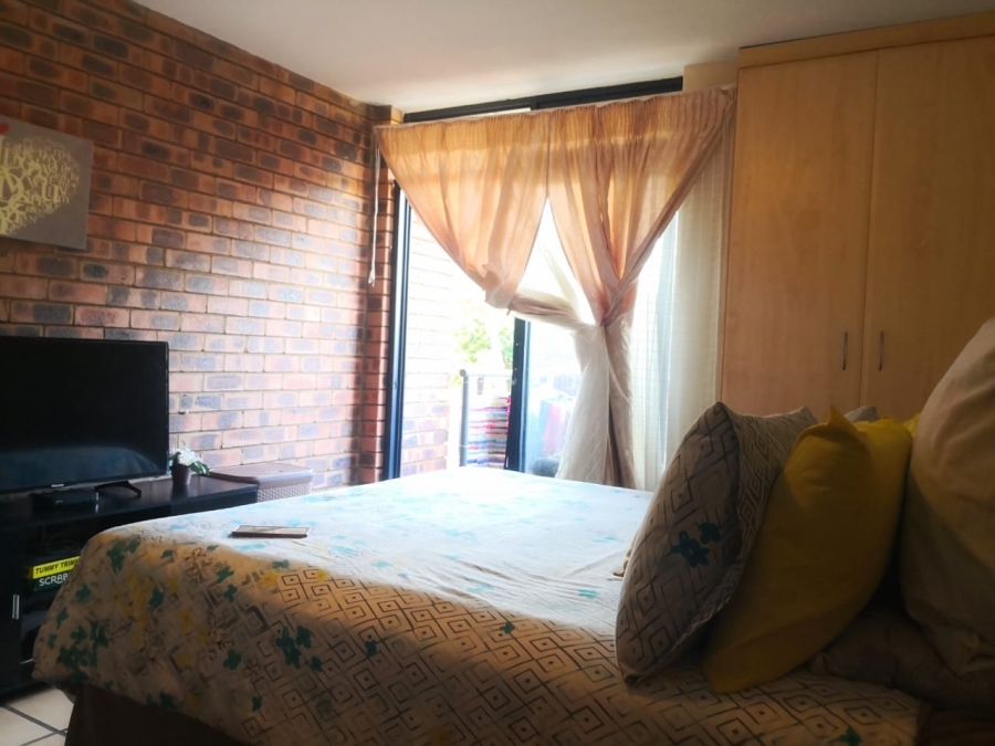 1 Bedroom Property for Sale in Dassie Rand North West
